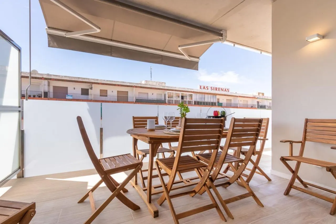 M A R I V E N T Suite With Bathroom And Terrace 50 M2 Roses 0*,  Spain