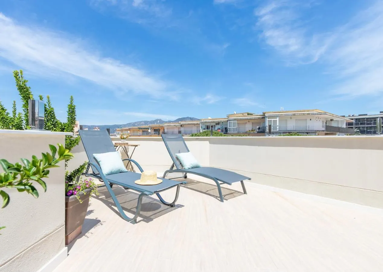 M A R I V E N T Suite With Bathroom And Terrace 50 M2 Roses 0*,  Spain