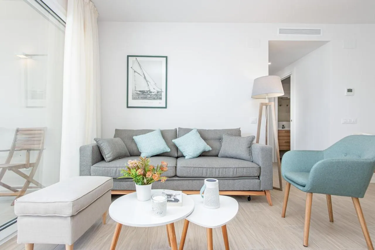 M A R I V E N T Suite With Bathroom And Terrace 50 M2 Roses 0*,
